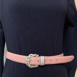 BRIGHTON Ladies salmon color leather belt GUC+ size Large